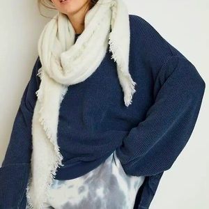 Anthropologie Joyeux Boucle Grey Scarf